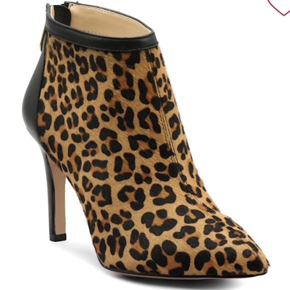 Adrienne Vittadini Shoes - Adrienne Vittadini Nyla Haircalf Booties Leather Leopard Print size 6.5